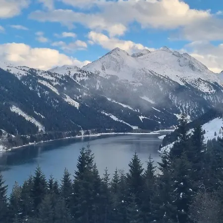 Anni Im Haus Hintertal 아파트